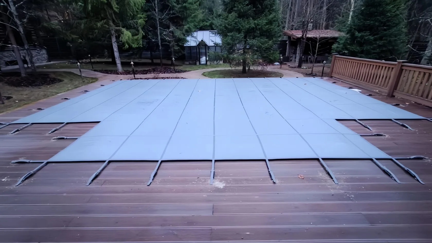 Покрывало для бассейна Laguna Cover Mesh в Черноголовке