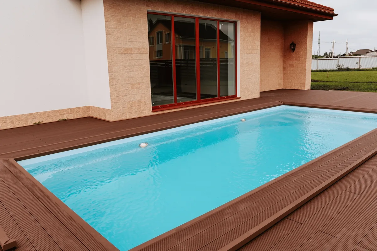 Композитный бассейн Laguna 8 — вид сверху в Черноголовке